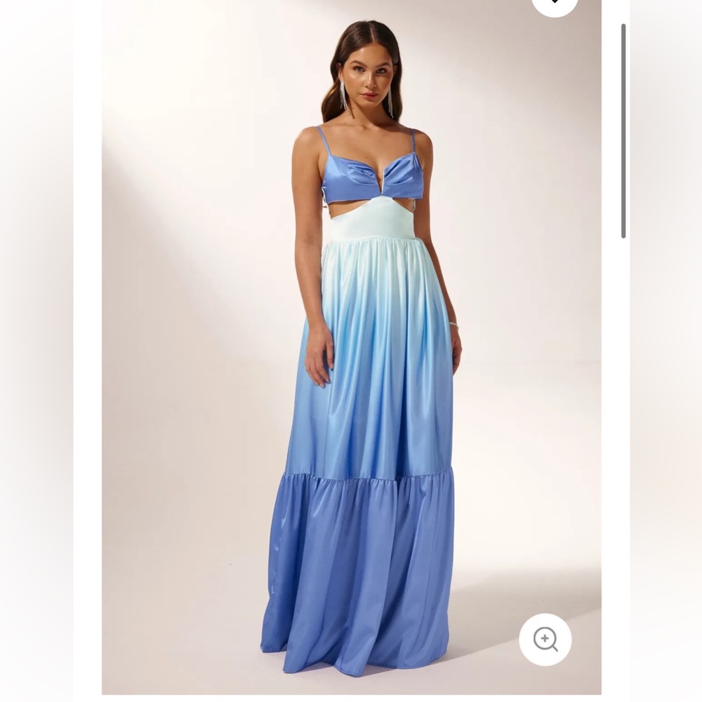 Gown in blue ombré
